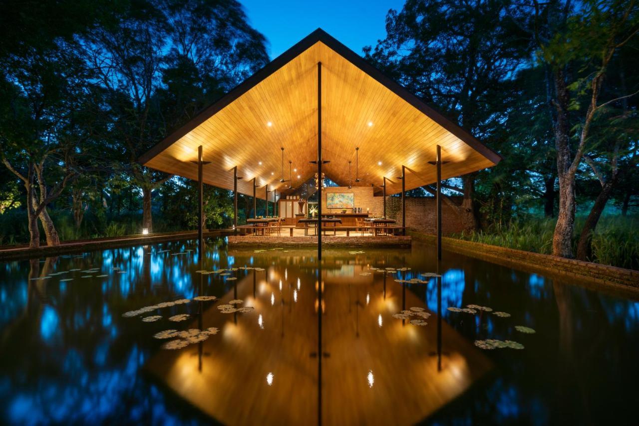 Taru Villas Maia - ハバラナ エクステリア 写真